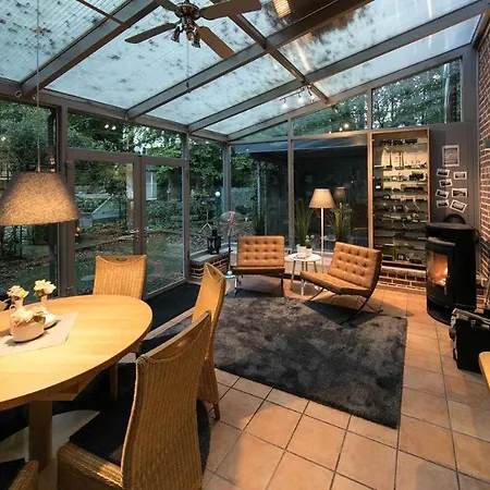 Grosse Luxus-ferienwohnung Im Alten Lokschuppen Apartment *